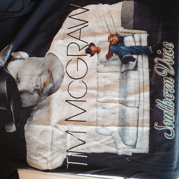 Tim McGraw Black Graphic T-Shirt 2010 Southern Voice Tour - Picture 3 of 4